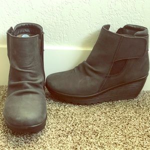 Skechers Boots